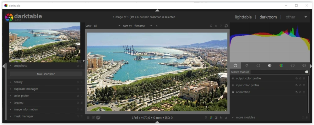 Darktable 5.6.0 screenshot 1
